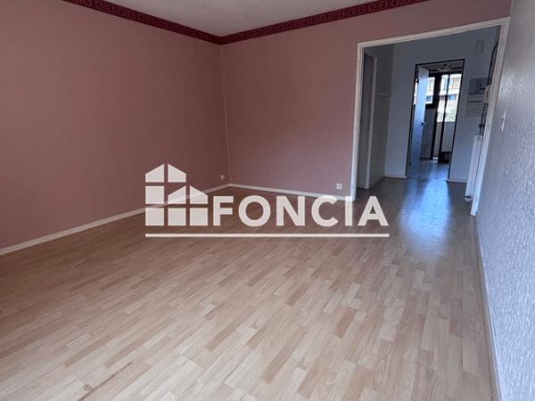 Location Appartement 3 pièces 67.46 m² - Pau 64000