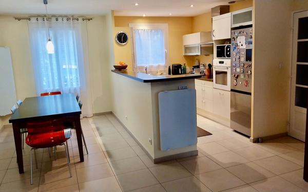 Maison à vendre    5 pièces • 90,20 m2 Francheville