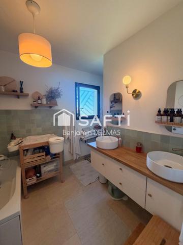 Maison Cestas 120 m² avec piscine, jardin 816 m²