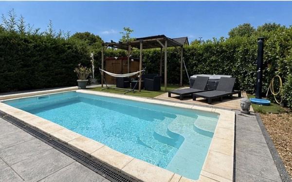Maison à vendre    5 pièces • 122,54 m2 Fénay
