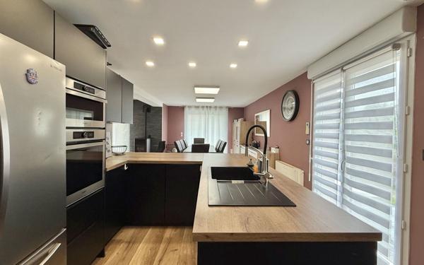 Maison à vendre    5 pièces • 122,54 m2 Fénay