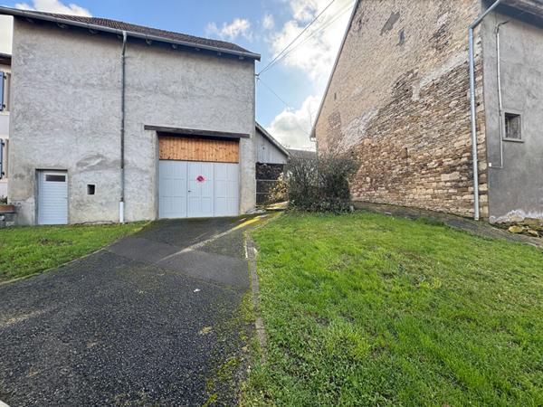 MAISON EN PIERRE  3 PIECES  GARAGE  TERRAIN 277 M²  HERICOURT