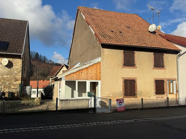 MAISON EN PIERRE  3 PIECES  GARAGE  TERRAIN 277 M²  HERICOURT