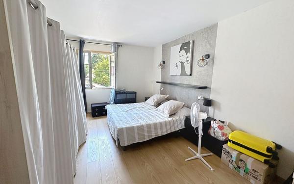 Maison à vendre    5 pièces • 135 m2 Avignon