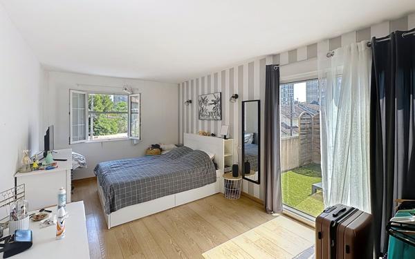 Maison à vendre    5 pièces • 135 m2 Avignon