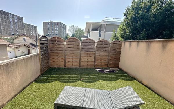 Maison à vendre    5 pièces • 135 m2 Avignon