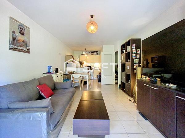 T2 45m2 rez-de-jardin avec terrasse et parking