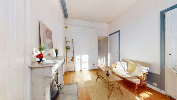 Appartement 2 pièces - 44 m² Exclusivité efficity