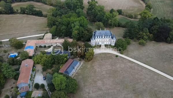 Maison en pierre de 250 m²