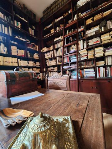 Maison en pierre de 250 m²