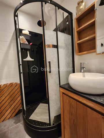 Maison en pierre de 250 m²