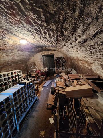 Maison en pierre de 250 m²