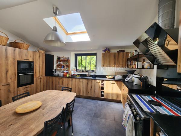 Maison en pierre de 250 m²