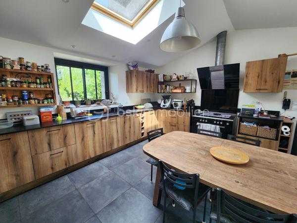 Maison en pierre de 250 m²