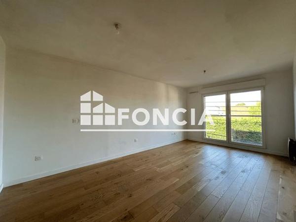 Location Appartement 2 pièces 42.4 m² - RESIDENCE LUMINESENS 3 - 58 RUE DE LONDRES PORTE B27 Lens 62300