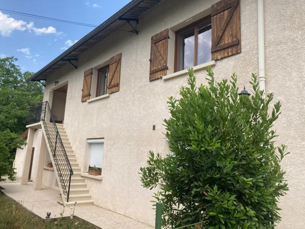 A 10 min AMBERIEU EN BUGEY - Villa T7 de 208 m² sur terrain de 1 244 m² Jujurieux (01640)