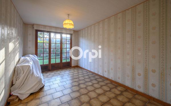 Maison à vendre    5 pièces •  Leers