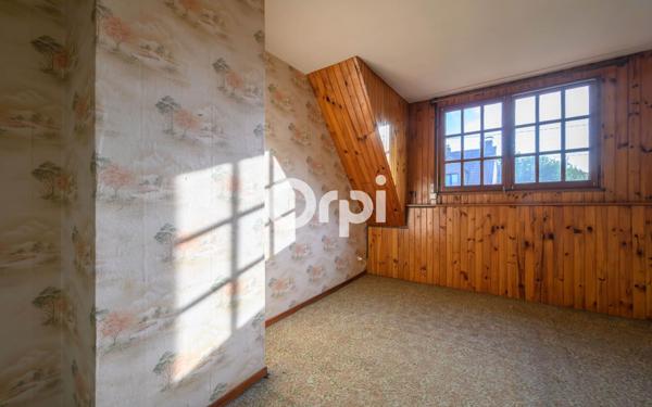 Maison à vendre    5 pièces •  Leers