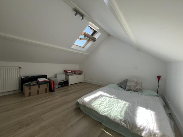 Poitiers (86000) POITIERS HAUTEURS OUEST BELLE MAISON DE VILLE POITEVINE DE 121 M2 AVEC JARDIN 500 M2