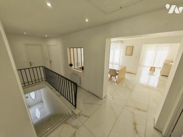 SAINT SAULVE IMMEUBLE COMPRENANT MAISON AVEC TERRAIN DEPENDANCES ET GARAGE 