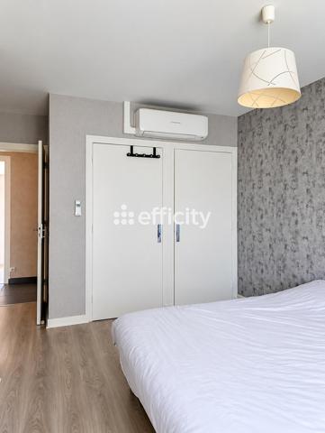 Appartement
         5 pièces
        - 68 m² Exclusivité 128 000 € *