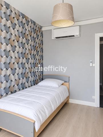 Appartement
         5 pièces
        - 68 m² Exclusivité 128 000 € *