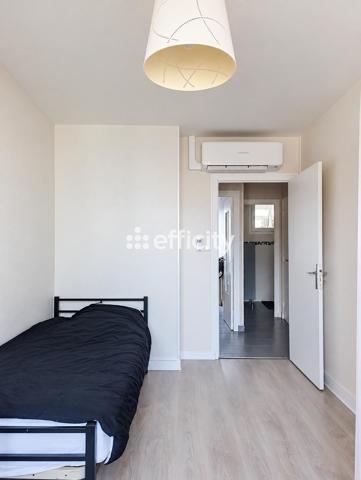 Appartement
         5 pièces
        - 68 m² Exclusivité 128 000 € *