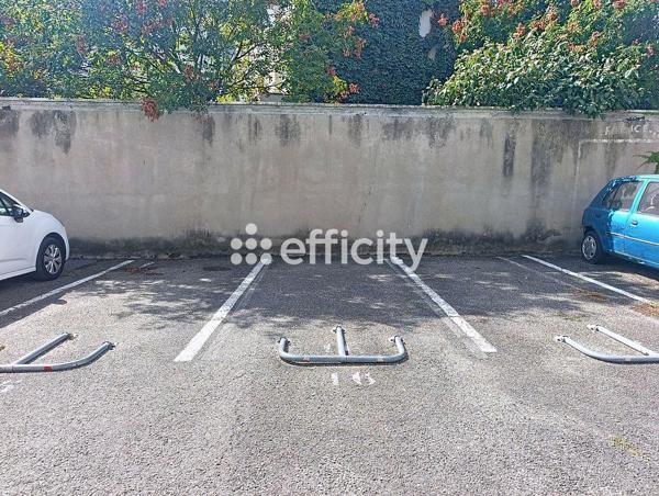 Appartement
         5 pièces
        - 68 m² Exclusivité 128 000 € *
