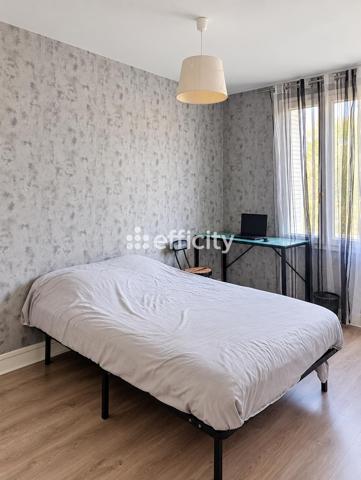 Appartement
         5 pièces
        - 68 m² Exclusivité 128 000 € *