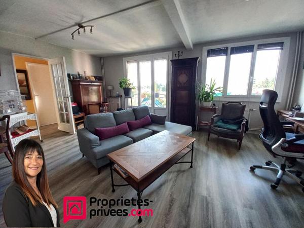 Riorges T2 bis  avec vue dégagée, balcons et garage