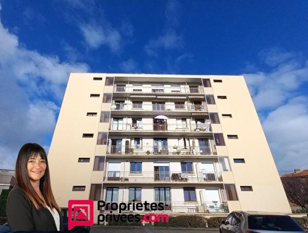 Riorges T2 bis  avec vue dégagée, balcons et garage