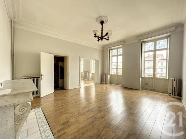 Appartement F7 à vendre  7 pièces - 200 m2 VILLENEUVE SUR LOT - 47