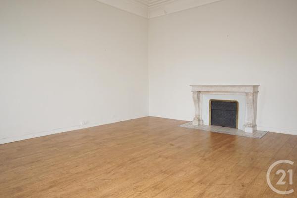 Appartement F7 à vendre  7 pièces - 200 m2 VILLENEUVE SUR LOT - 47