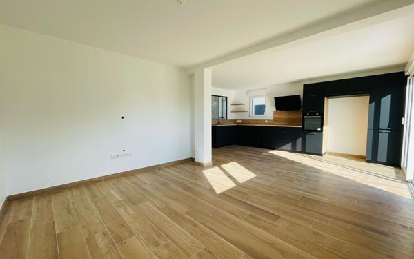 Appartement à vendre    3 pièces • 71 m2 Bischwiller