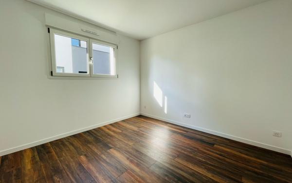 Appartement à vendre    3 pièces • 71 m2 Bischwiller
