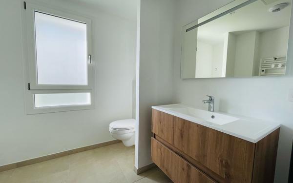 Appartement à vendre    3 pièces • 71 m2 Bischwiller