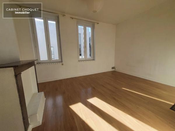 APPARTEMENT F1 A LOUER - LILLE FIVES MARBRERIE HELLEMMES - 28 m 2 - 498 € charges comprises par mois