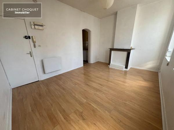 APPARTEMENT F1 A LOUER - LILLE FIVES MARBRERIE HELLEMMES - 28 m 2 - 498 € charges comprises par mois