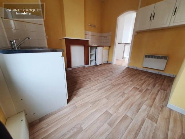 APPARTEMENT F1 A LOUER - LILLE FIVES MARBRERIE HELLEMMES - 28 m 2 - 498 € charges comprises par mois