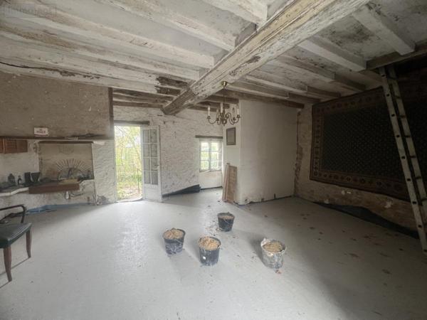 Maison à vendre à Cossé-en-Champagne en Mayenne (53340), ref : 53018-1823
