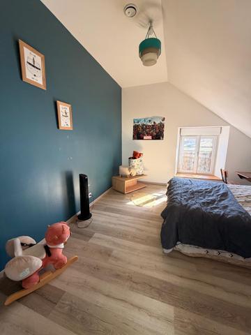 Maison
         5 pièces
        - 140 m² 200 500 € *