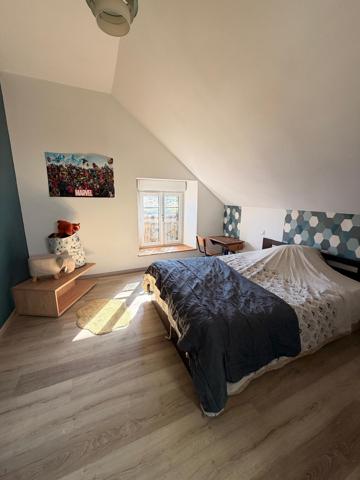 Maison
         5 pièces
        - 140 m² 200 500 € *