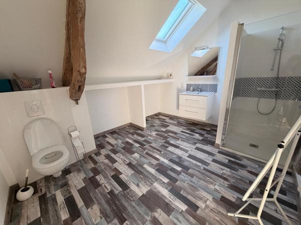 Maison
         5 pièces
        - 140 m² 200 500 € *