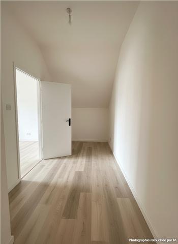 Maison
         5 pièces
        - 140 m² 200 500 € *
