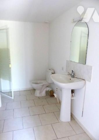 A VENDRE APPARTEMENT T1 BIS RENOVE  par PLANTIER NOTAIRES à VERGEZE