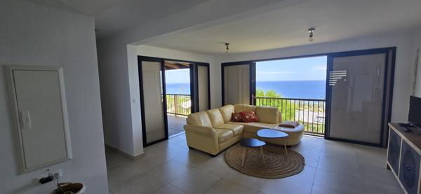 Saint-Leu (97436) Villa F4 Meublée St Leu