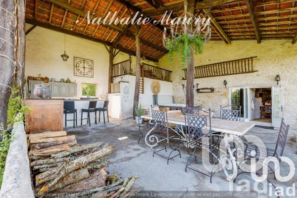 Maison à vendre 11 pièces 300 m² Breuillet