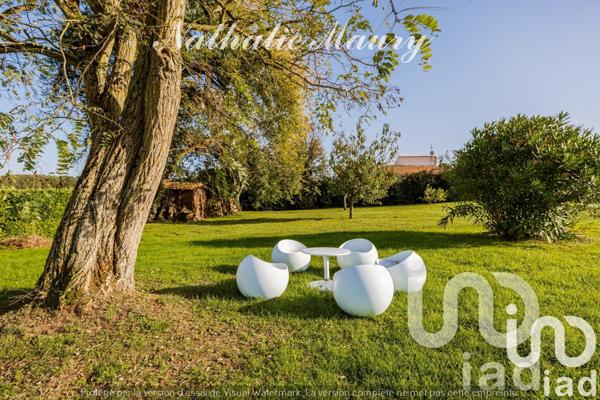 Maison à vendre 11 pièces 300 m² Breuillet