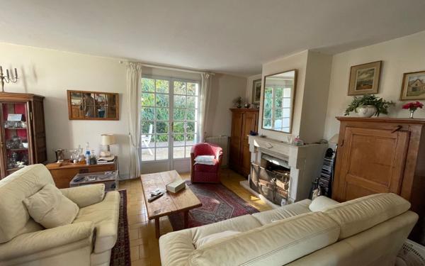 Maison à vendre    4 pièces • 98 m2 La Rochelle