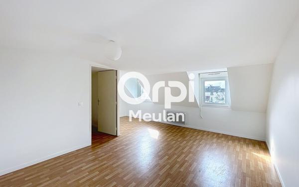 Appartement à vendre    4 pièces • 110,07 m2 Les Mureaux